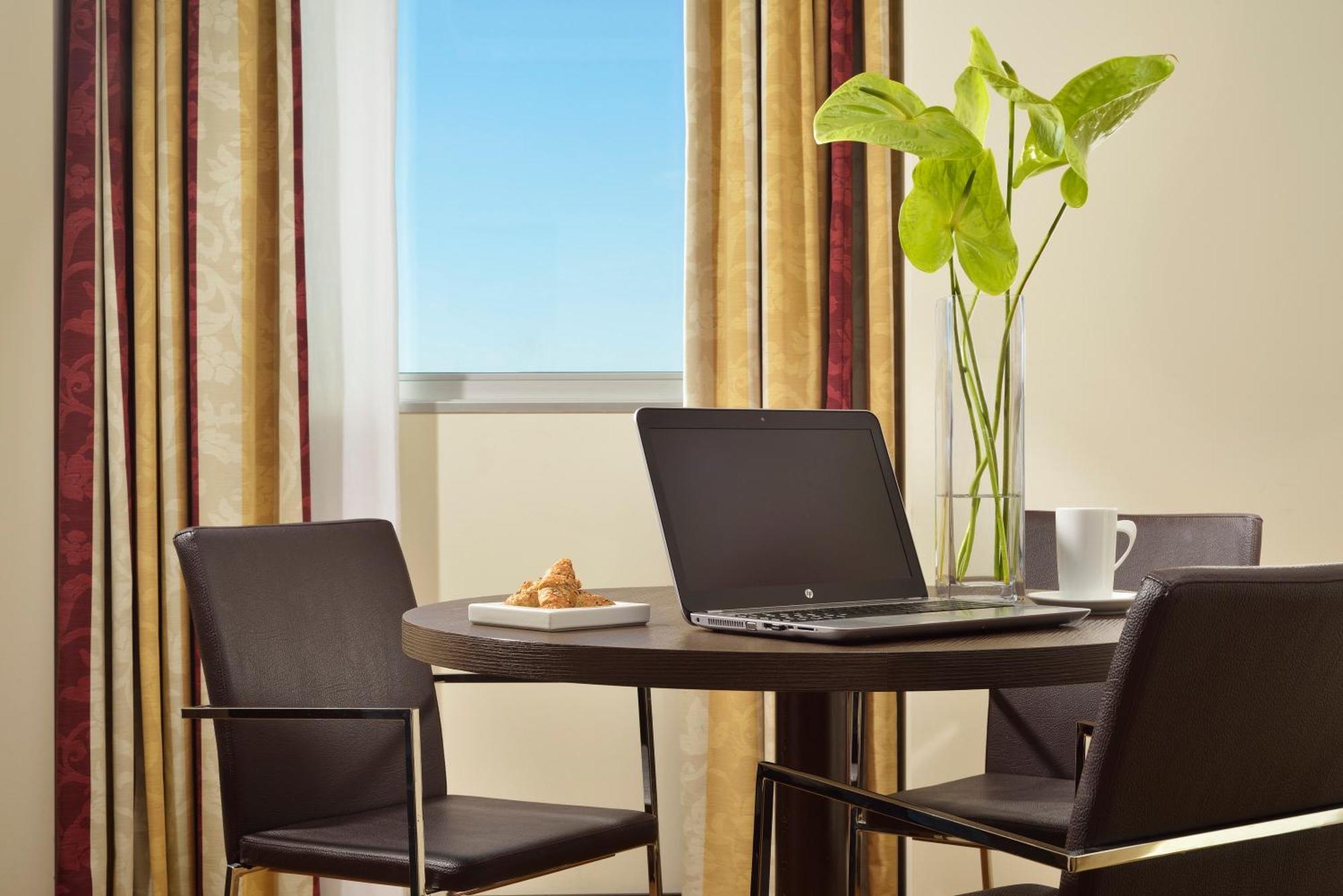 Suite Business